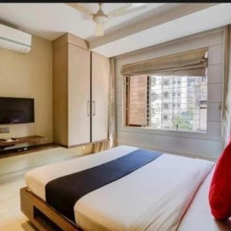 Hotel Pratiksha Residency Navi Mumbai Buitenkant foto