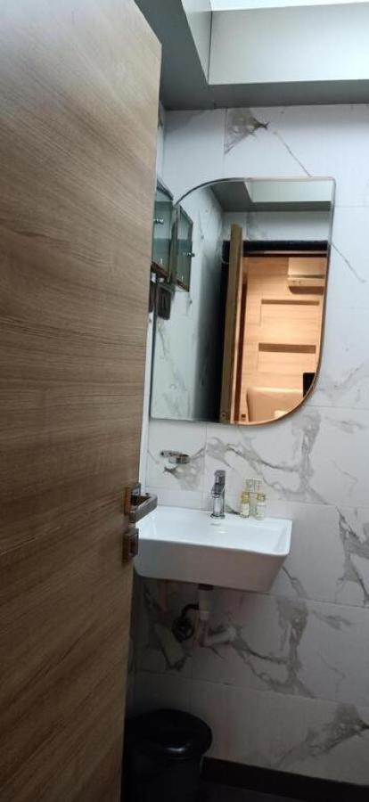 Hotel Pratiksha Residency Navi Mumbai Buitenkant foto